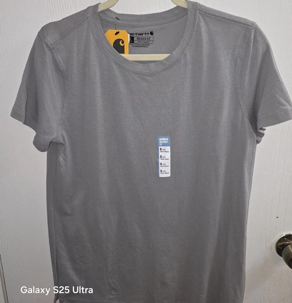 Carhartt Womans Tee T-shirt Gray Relaxed Fit Small NWT